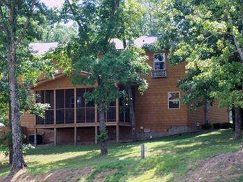 The At Table Rock 3*