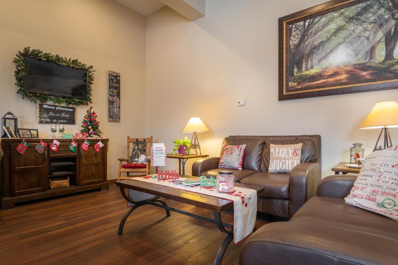 The At Table Rock Resort
